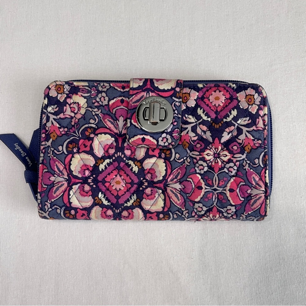 Vera Bradley Turn Lock RFID Full Size Wallet Magenta Medallion print